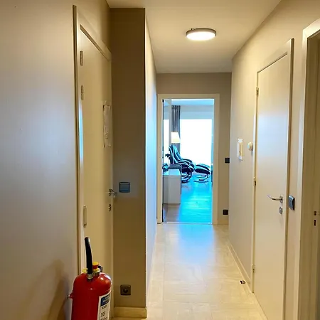 Sea Retreat With Views, Cleaning Included 公寓 尼乌波特