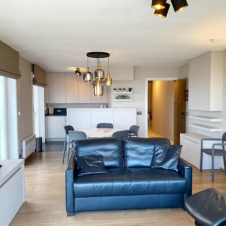 Lägenhet Sea Retreat With Views, Cleaning Included Nieuwpoort